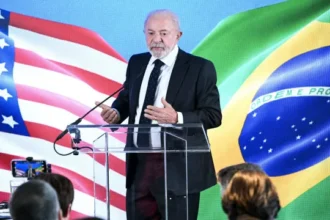 governo-lula-ve-menos-espaco-para-negociar-segunda-tarifa,-de-12,5%,-anunciada-pelos-eua