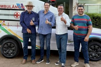 olyntho-destina-ambulancia-e-fortalece-rede-de-saude-de-pedro-afonso