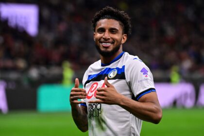 lateral-por-meia?-entenda-‘correcao-de-rota’-feita-por-ancelotti-ao-chamar-ederson-para-o-lugar-do-cortado-wesley