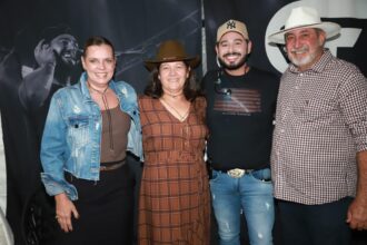 claudia-lelis-prestigia-abertura-do-rodeio-de-alianca-e-reforca-parceria-com-o-municipio