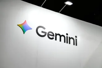 apple-atualiza-siri-com-gemini,-do-google,-e-busca-recuperar-espaco-na-corrida-da-ia