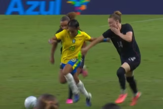 brasil-perde-para-os-eua-em-amistoso-marcado-por-quatro-expulsoes-e-grande-presenca-da-torcida-na-arena-castelao