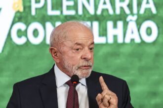 lula-quer-conversar-com-claudia-sheinbaum-sobre-protestos-no-mexico