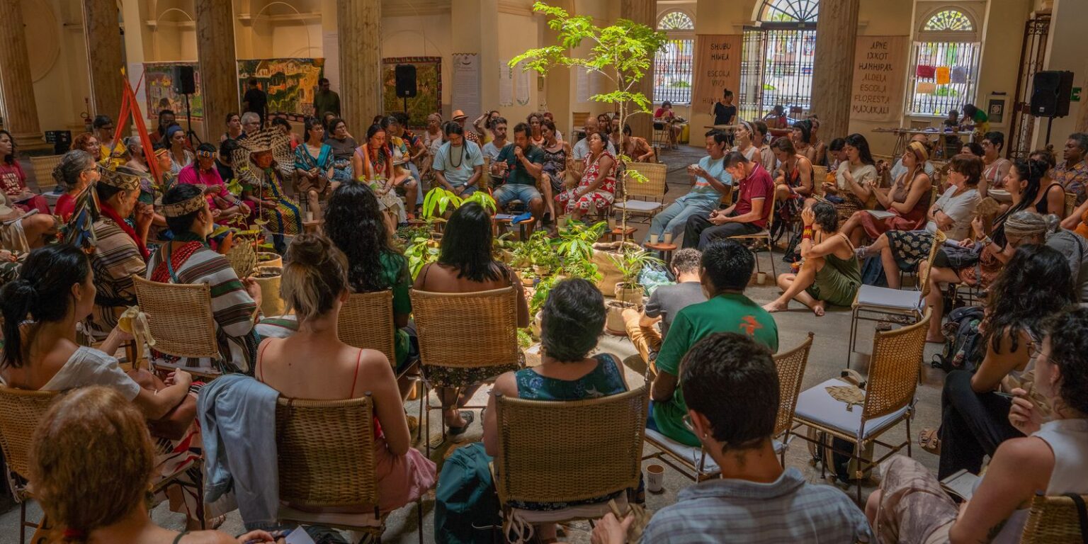 mostra-em-sp-celebra-arte-e-modo-de-aprender-indigenas