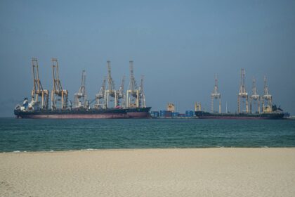 eua-e-ira-fecham-acordo-para-o-fim-da-guerra,-e-preco-do-petroleo-cai