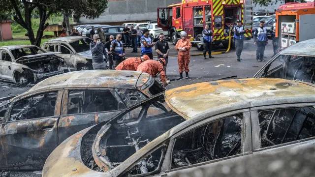 imagens-mostram-destruicao-causada-por-acidente-com-helicopteros-no-rio