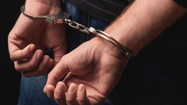 casal-e-preso-no-rio-por-falsificar-alvaras-para-soltar-traficantes