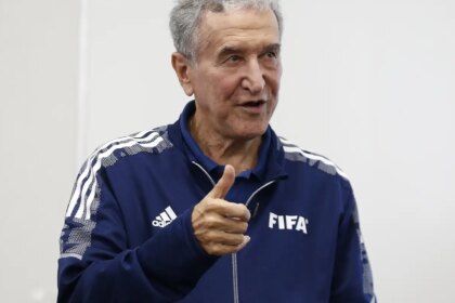 tecnico-do-tetra,-carlos-alberto-parreira-e-internado-no-rio