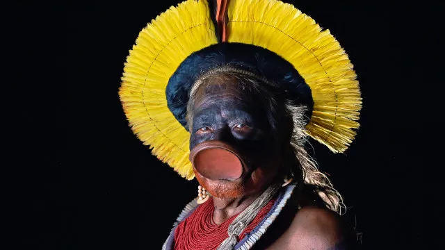 cacique-raoni-tem-‘evolucao-clinica-favoravel’,-mas-segue-na-uti