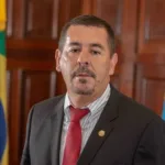 operacao-mira-deputado-val-ceasa,-ex-vereador-ulisses-marins-e-ex-assessor-parlamentar-por-suspeita-de-ligacao-com-o-tcp