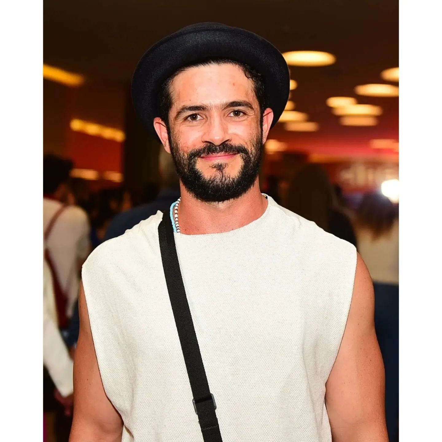 vinicius-de-oliveira-retorna-na-segunda-temporada-da-serie-‘tremembe’-e-lanca-plataforma-dedicada-ao-cinema-brasileiro