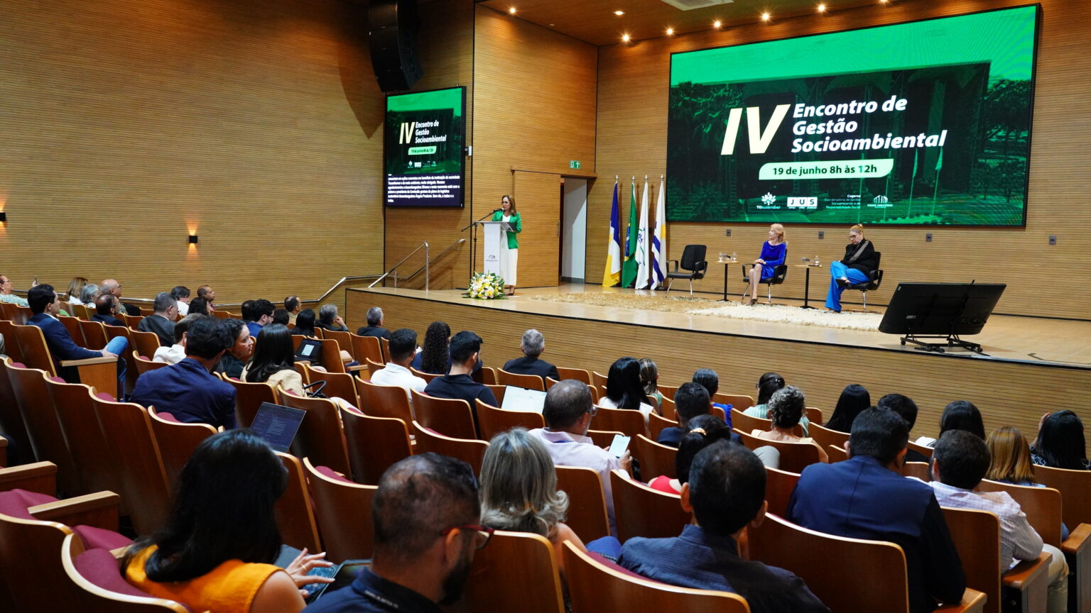 “estamos-cuidando-do-solo-onde-a-propria-justica-germina”,-afirma-desembargadora-angela-prudente-durante-encontro-de-gestao-socioambiental