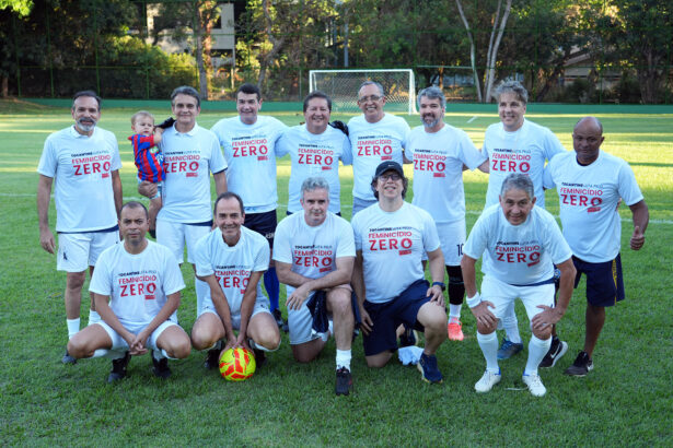 magistrados-vestem-a-camisa-da-campanha-feminicidio-zero-durante-campeonato-nacional-de-futebol