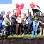 saude-em-primeiro-lugar:-claudia-lelis-entrega-ambulancia-uti-movel-para-atender-divinopolis