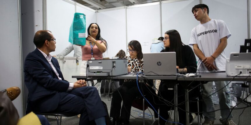 presidente-petro-denuncia-fraude-contra-o-voto-na-eleicao-da-colombia