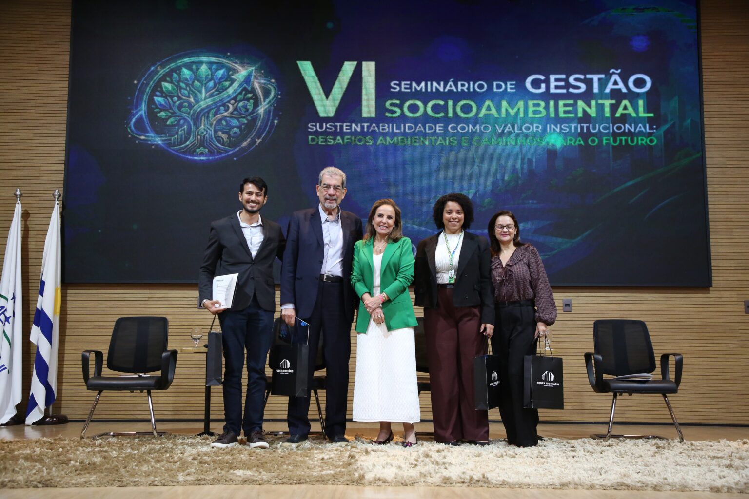 colapso-dos-biomas-e-fim-dos-lixoes-no-tocantins-sao-debatidos-no-vi-seminario-de-gestao-socioambiental
