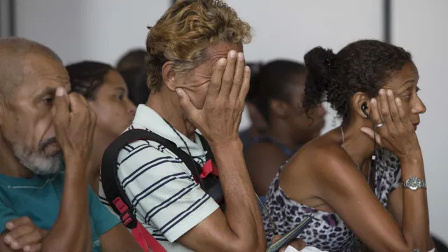 fatia-de-pessimistas-com-economia-do-brasil-cai-de-35%-para-26%,-diz-datafolha