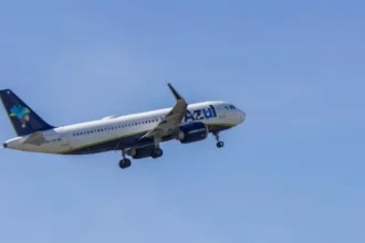 voo-de-lisboa-para-sp-e-desviado-e-passageiros-citam-espera-de-4h:-‘descaso-total’