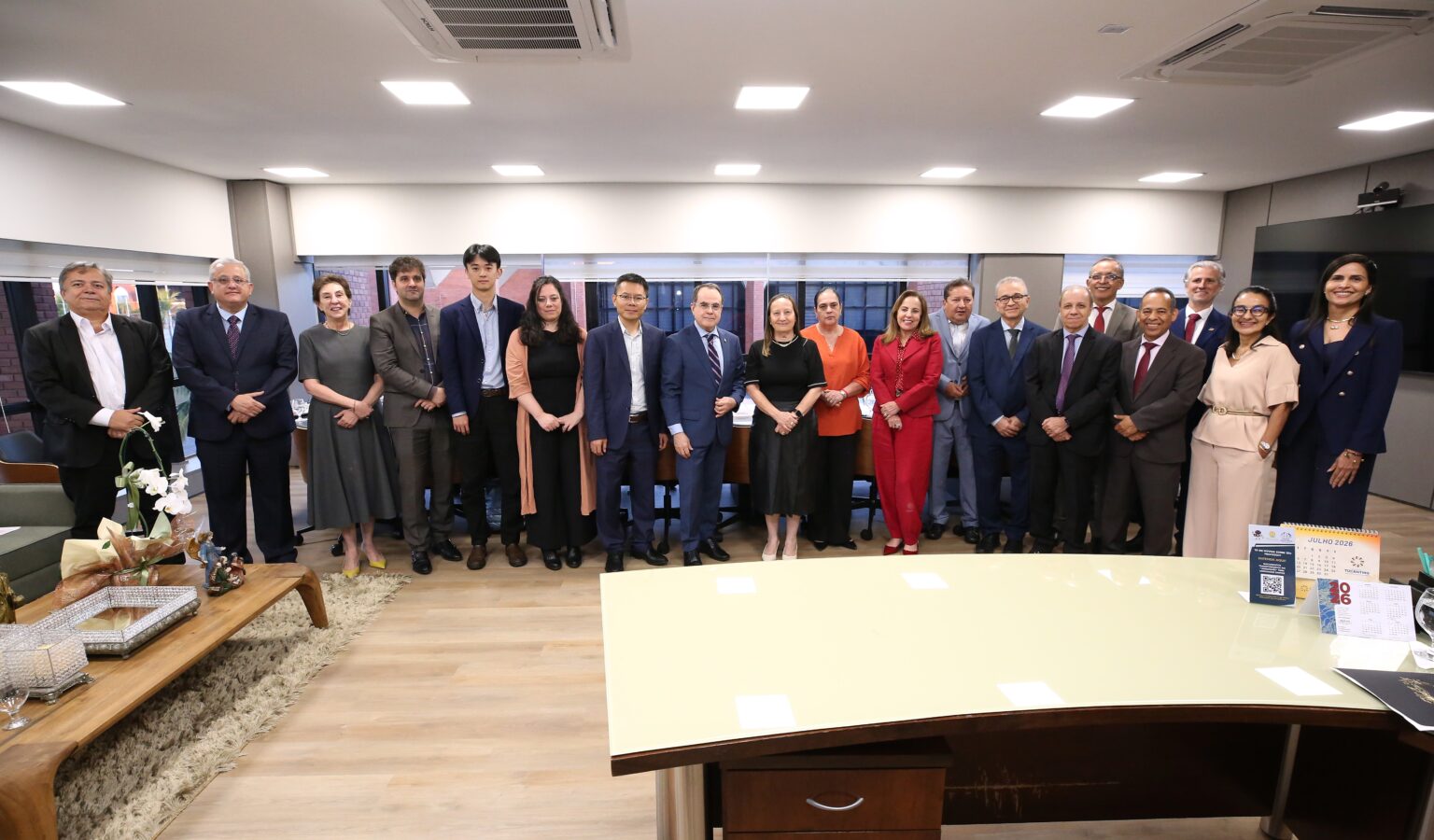 presidente-do-tjto-recebe-pesquisadores-e-professores-da-universidade-de-macau-na-china
