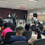 1a-vara-de-augustinopolis-lanca-cartilha-e-padroniza-fluxos-para-o-acolhimento-seguro-de-criancas-e-adolescentes-em-reuniao-da-rede-de-protecao