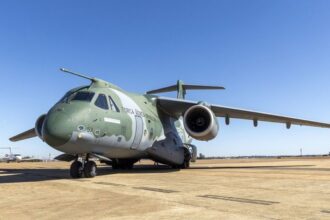 fab-envia-aviao-com-equipes-de-busca-a-venezuela