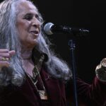 maria-bethania-chega-aos-80-anos-como-referencia-da-musica-brasileira
