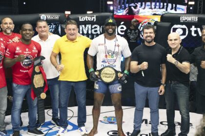 com-arena-lotada-em-macae,-andre-monstro-mantem-cinturao-dos-pesos-pesados-no-jungle-fight-152