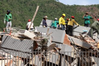 numero-de-mortos-por-terremoto-na-venezuela-sobe-para-1.450