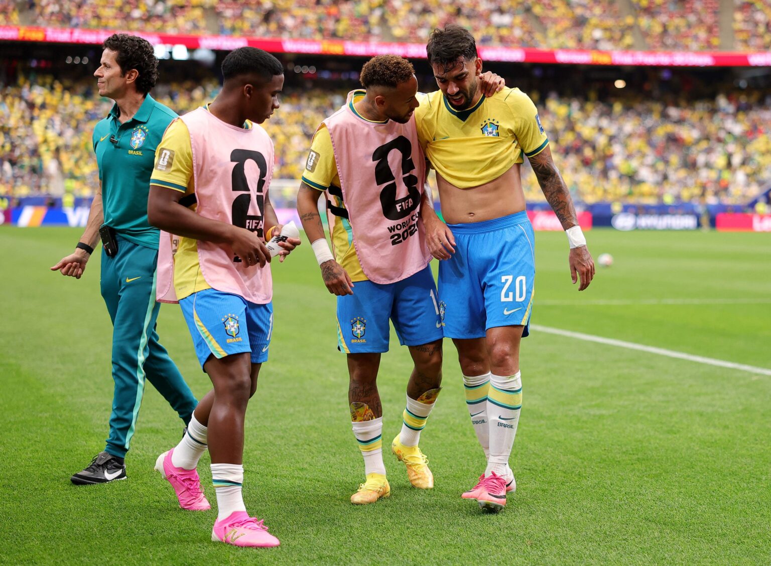 paqueta-sofre-lesao-muscular-na-coxa-esquerda-e-deve-ser-desfalque-na-selecao-brasileira