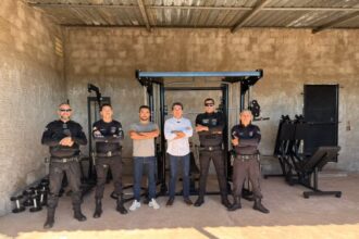parceria-e-valorizacao:-emenda-de-junior-geo-destina-equipamentos-de-academia-para-policiais-penais