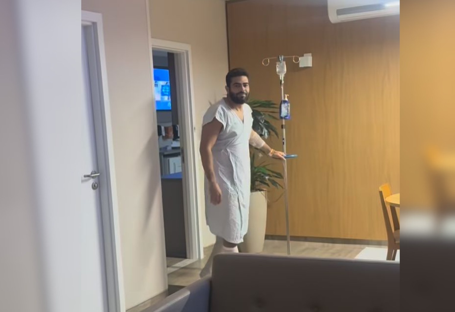 filha-do-sertanejo-henrique-questiona-apos-pai-passar-por-cirurgia:-‘por-que-esta-de-vestido?’