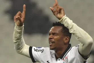 ex-jogador-jo-esta-preso-ha-16-dias-por-divida-de-r$-145-mil