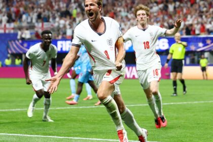 inglaterra-elimina-rd-congo-com-dois-gols-de-kane-e-avanca-as-oitavas