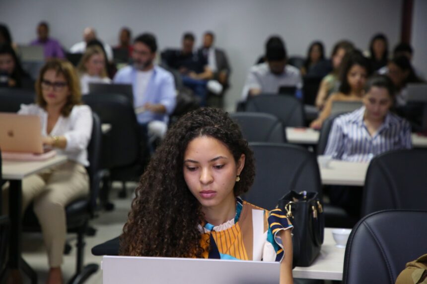 julho-e-mes-de-aprender-no-seu-ritmo:-esmat-mantem-inscricoes-abertas-para-cursos-autoinstrucionais