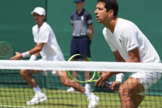 brasileiros-tem-dia-ruim-em-wimbledon-e-caem-nas-duplas-masculinas