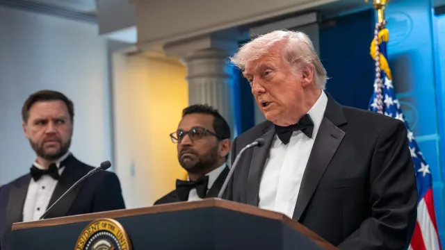 trump-adquiriu-us$-2,2-bilhoes-em-renda-durante-mandato-nos-eua