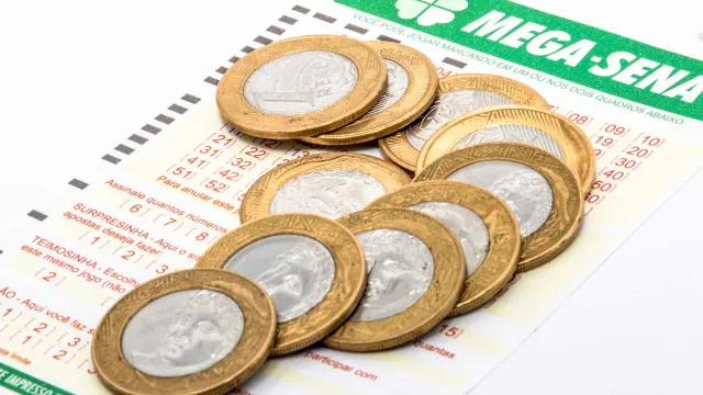 mega-sena-acumula-e-premio-pode-ir-a-r$-33-milhoes-no-sabado-(4)