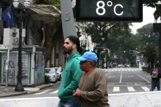 massa-polar-derruba-temperaturas-e-pode-levar-frio-de-8°c-ao-sul