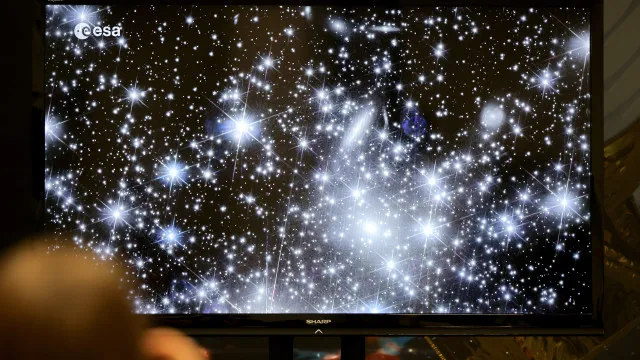 telescopio-euclides-encontra-quasares-entre-os-mais-antigos-do-universo