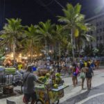 prefeitura-tera-controle-de-acesso-24h-de-camelos-irregulares-do-leme-ao-leblon-a-partir-do-dia-16