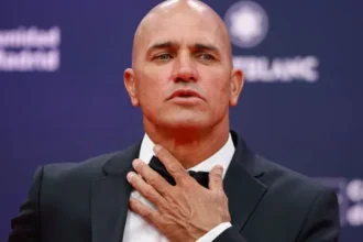 kelly-slater-volta-ao-circuito-mundial-em-etapa-no-taiti