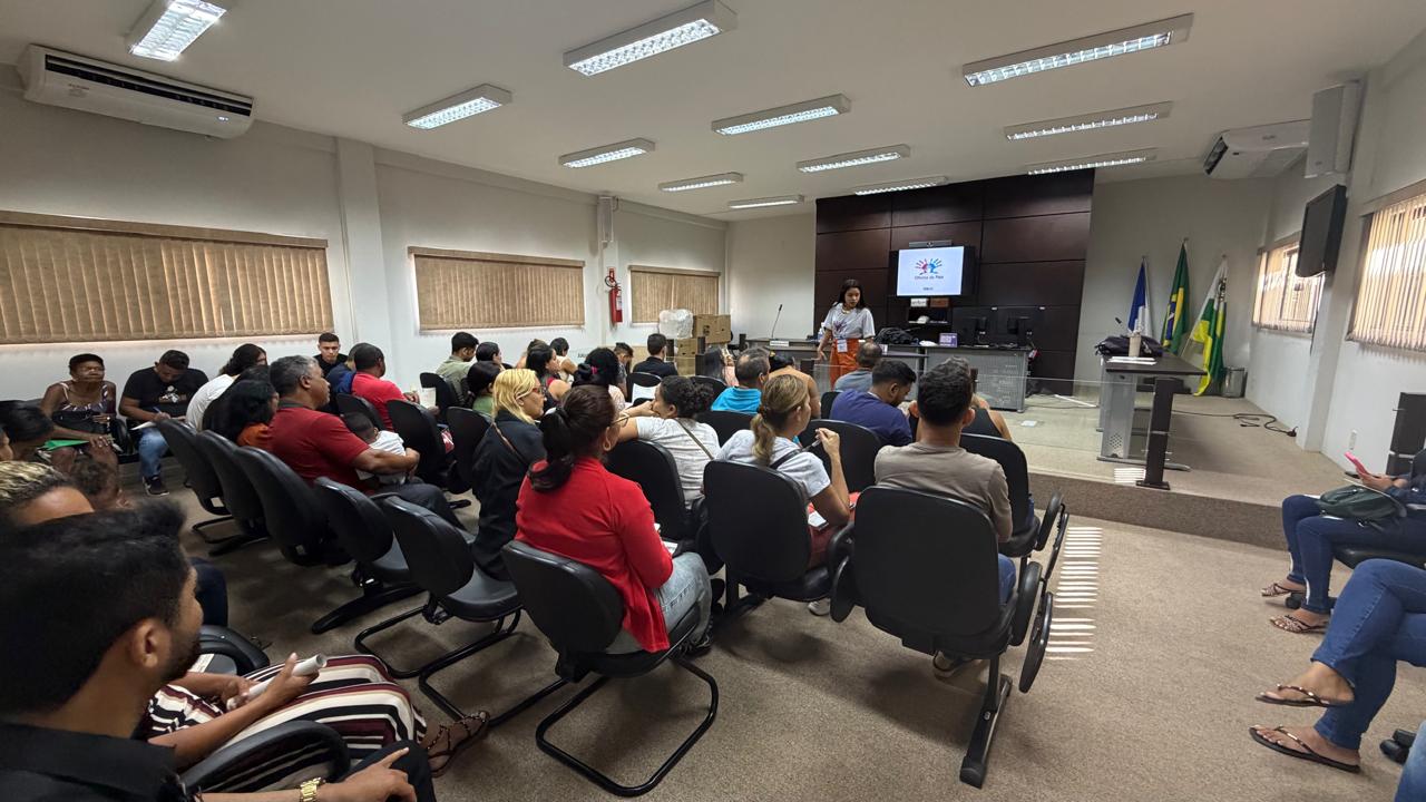 oficina-de-pais-e-filhos-na-comarca-de-itaguatins-busca-fortalecer-vinculos-familiares-de-100-participantes 