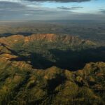 meteorito,-energia-e-uma-cratera-gigante:-entenda-como-surgiu-a-serra-da-cangalha-no-to