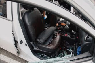 ataque-de-traficantes:-policial-baleado-na-cabeca-dirigia-viatura-que-foi-alvo-de-disparos
