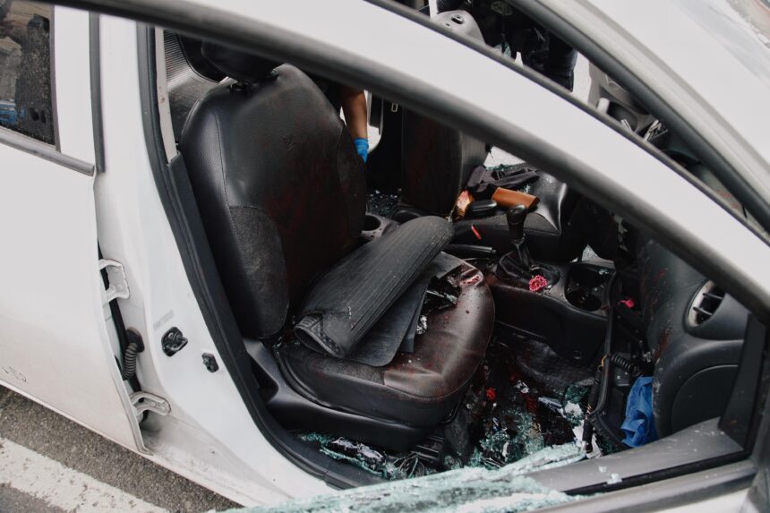 ataque-de-traficantes:-policial-baleado-na-cabeca-dirigia-viatura-que-foi-alvo-de-disparos