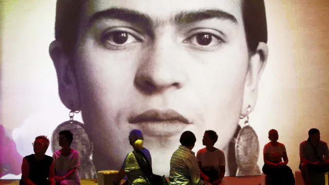 frida-kahlo-alem-do-mito:-curiosidades-sobre-a-grande-artista-que-poucos-conhecem