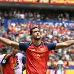 ‘eu-teria-ido-buscar-o-mikel-em-casa-e-o-carregado-nos-bracos’:-insistencia-de-luis-de-la-fuente-em-merino-salva-a-espanha