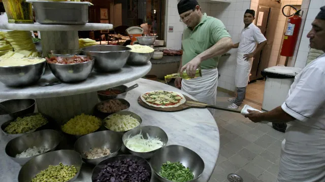 brasil-tem-uma-nova-pizzaria-a-cada-duas-horas