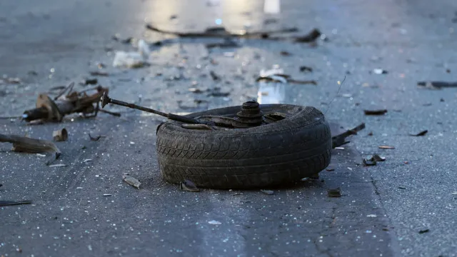 casal-morre-em-batida-de-porsche-contra-arvore-no-interior-de-sp