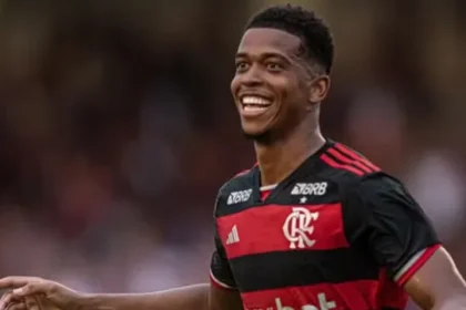 flamengo-empresta-carlinhos-ao-athletic-ate-fim-do-seu-contrato